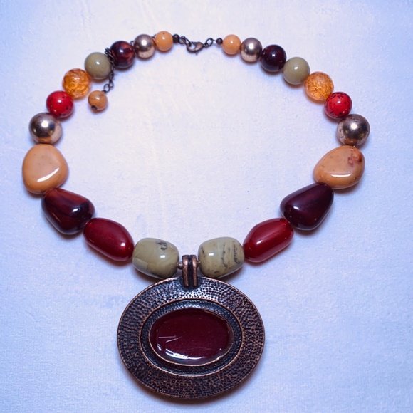 Statement Chunky burgundy red pendant multicolored stone costume boho necklace - Picture 2 of 16
